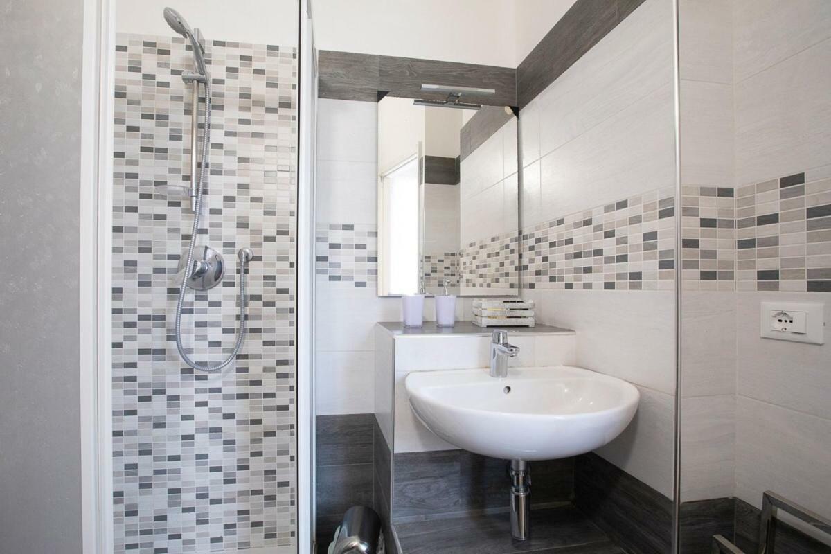 The 5 Terre Hotel Riomaggiore Luaran gambar